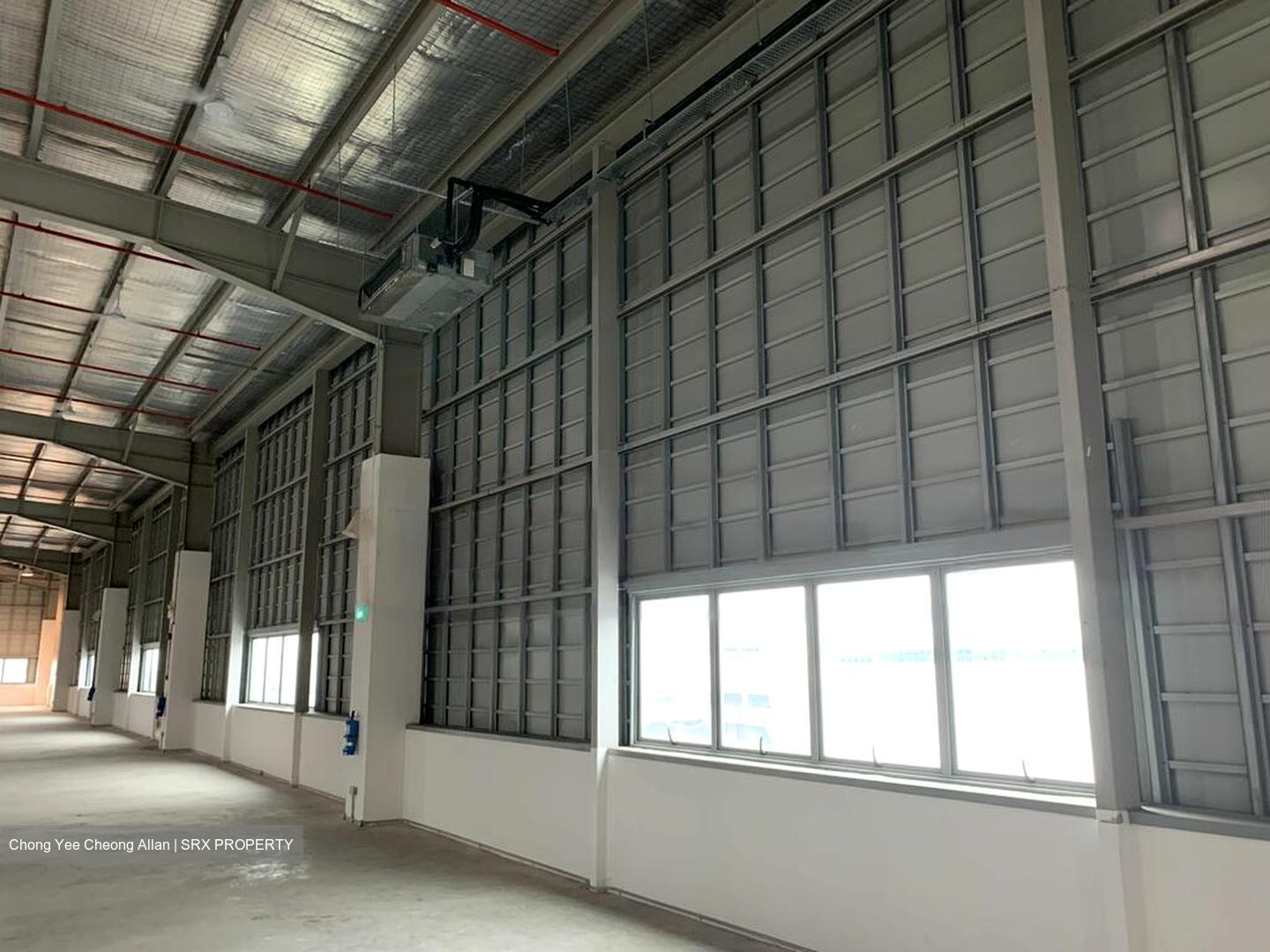 Thyssen Haniel Logistics Centre (D16), Warehouse #458801081